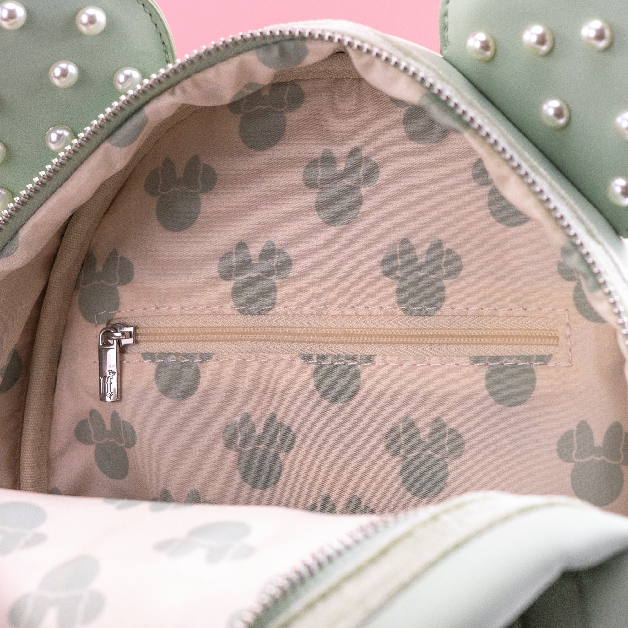 Loungefly x Disney Minnie Mouse with Pearls Mini Backpack