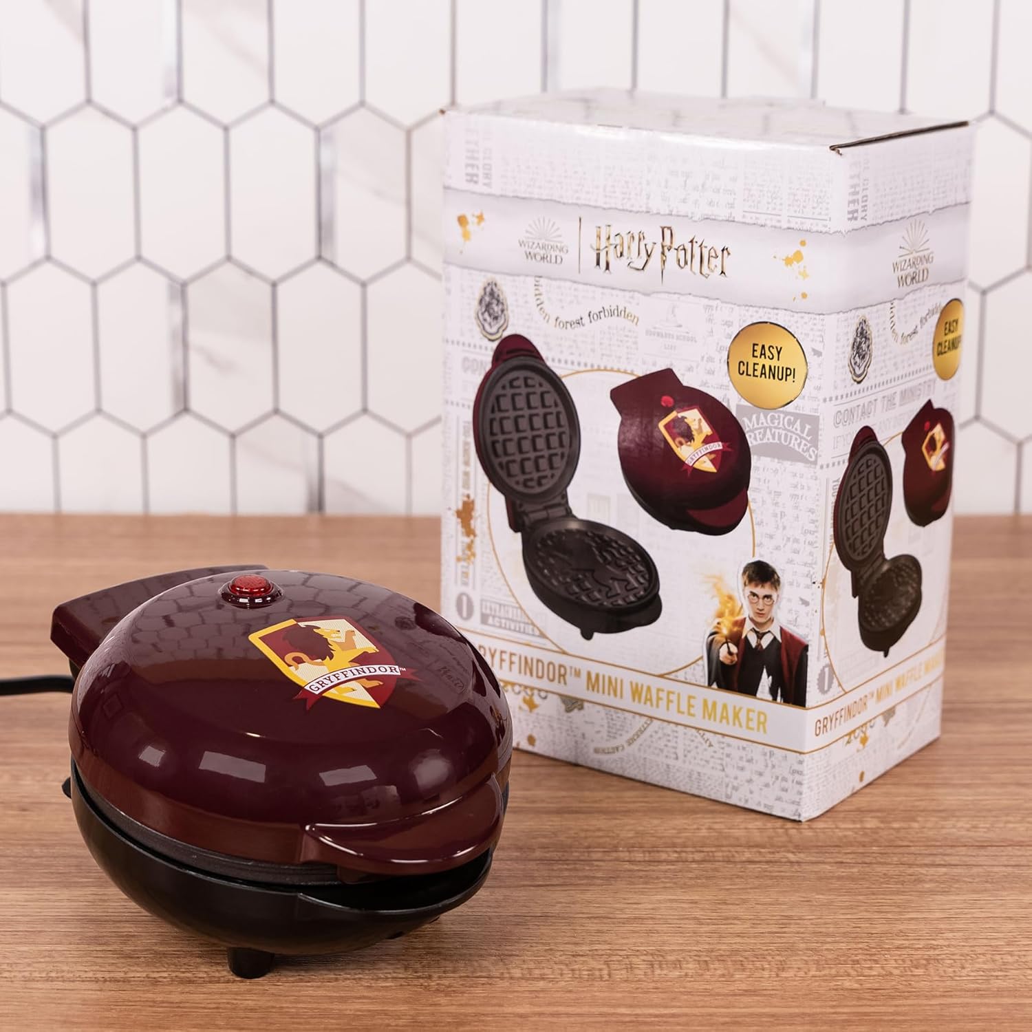 Harry Potter Gryffindor Mini Waffle Maker - GeekCore
