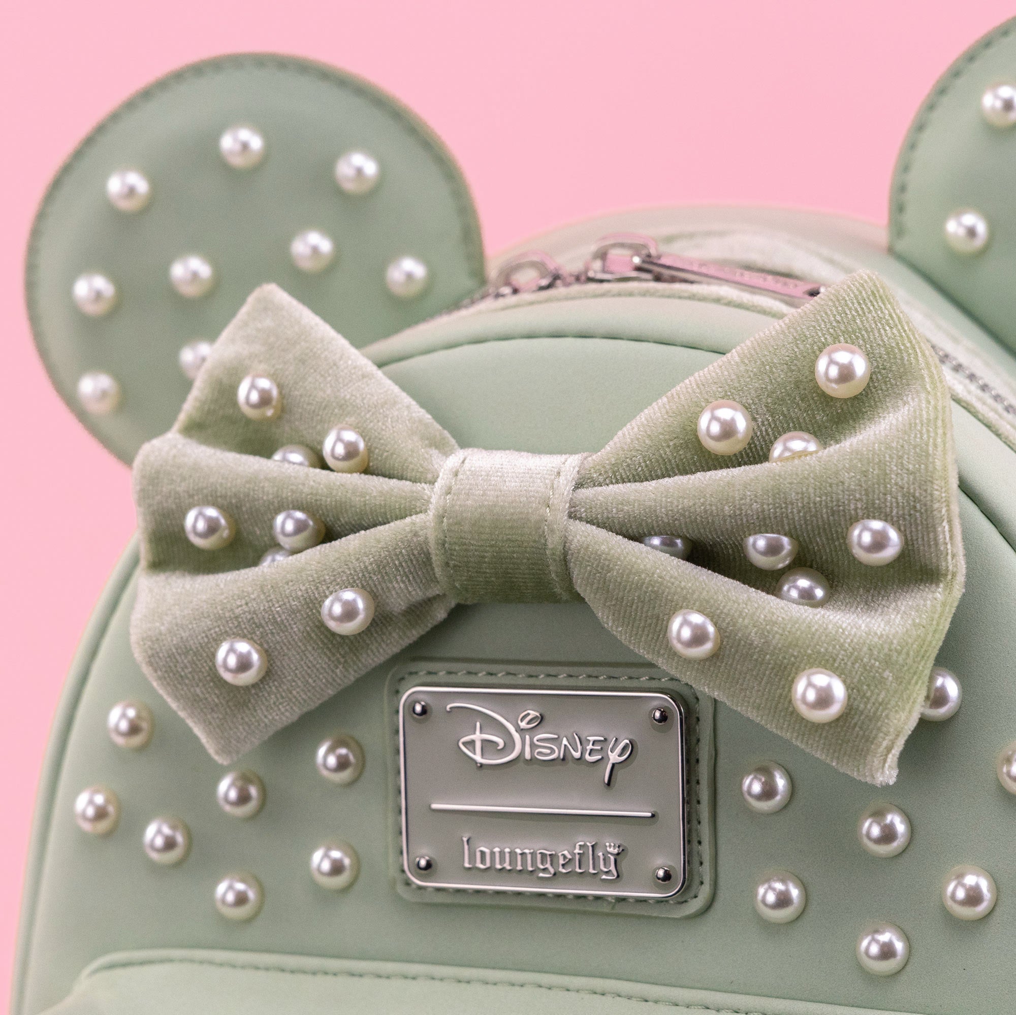 Loungefly x Disney Minnie Mouse with Pearls Mini Backpack - GeekCore