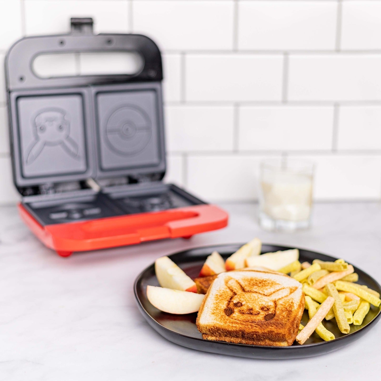 Pokémon Electronic Grilled Cheese Toastie Maker - GeekCore