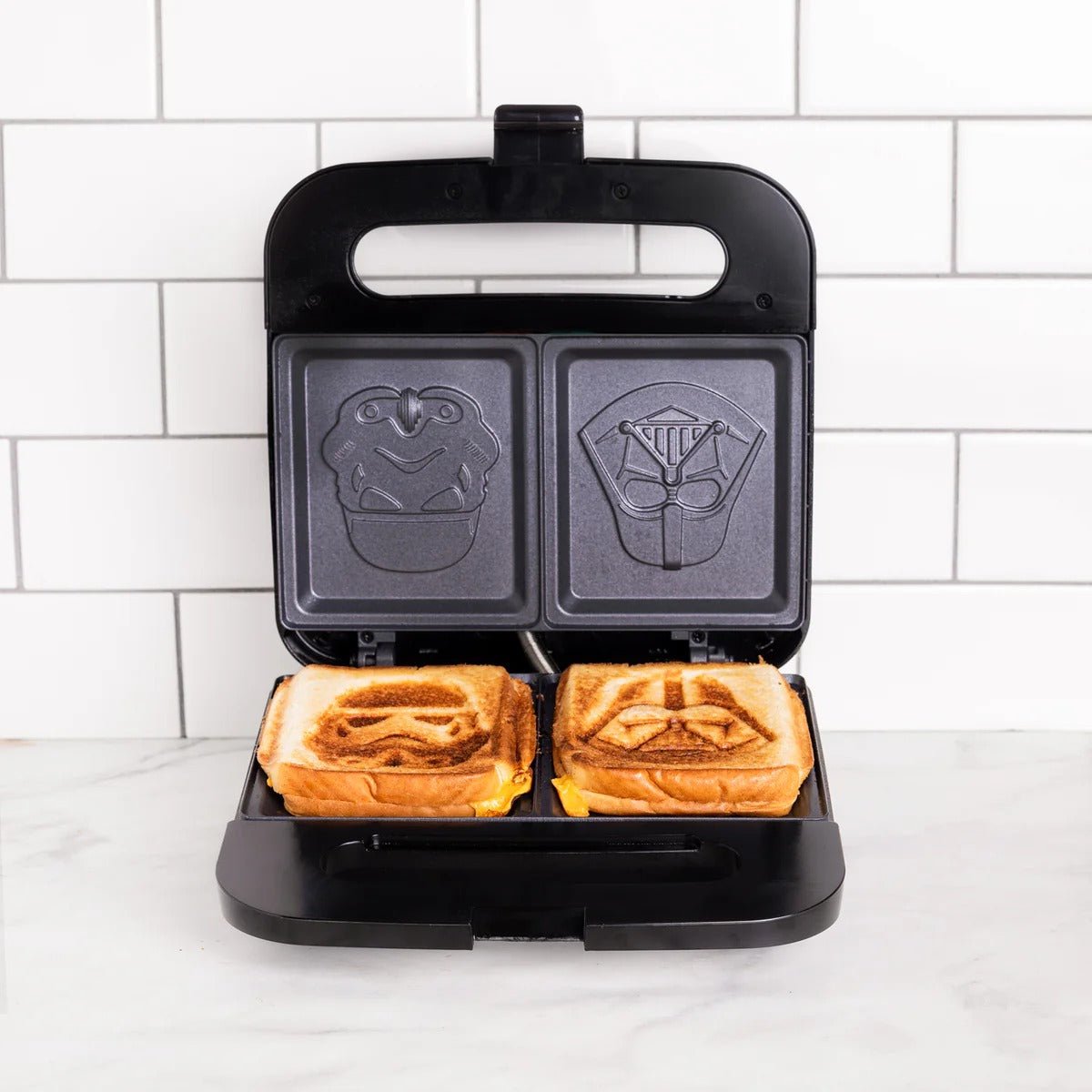 Star Wars Darth Vader & Stormtrooper Grilled Cheese Toastie Maker - GeekCore