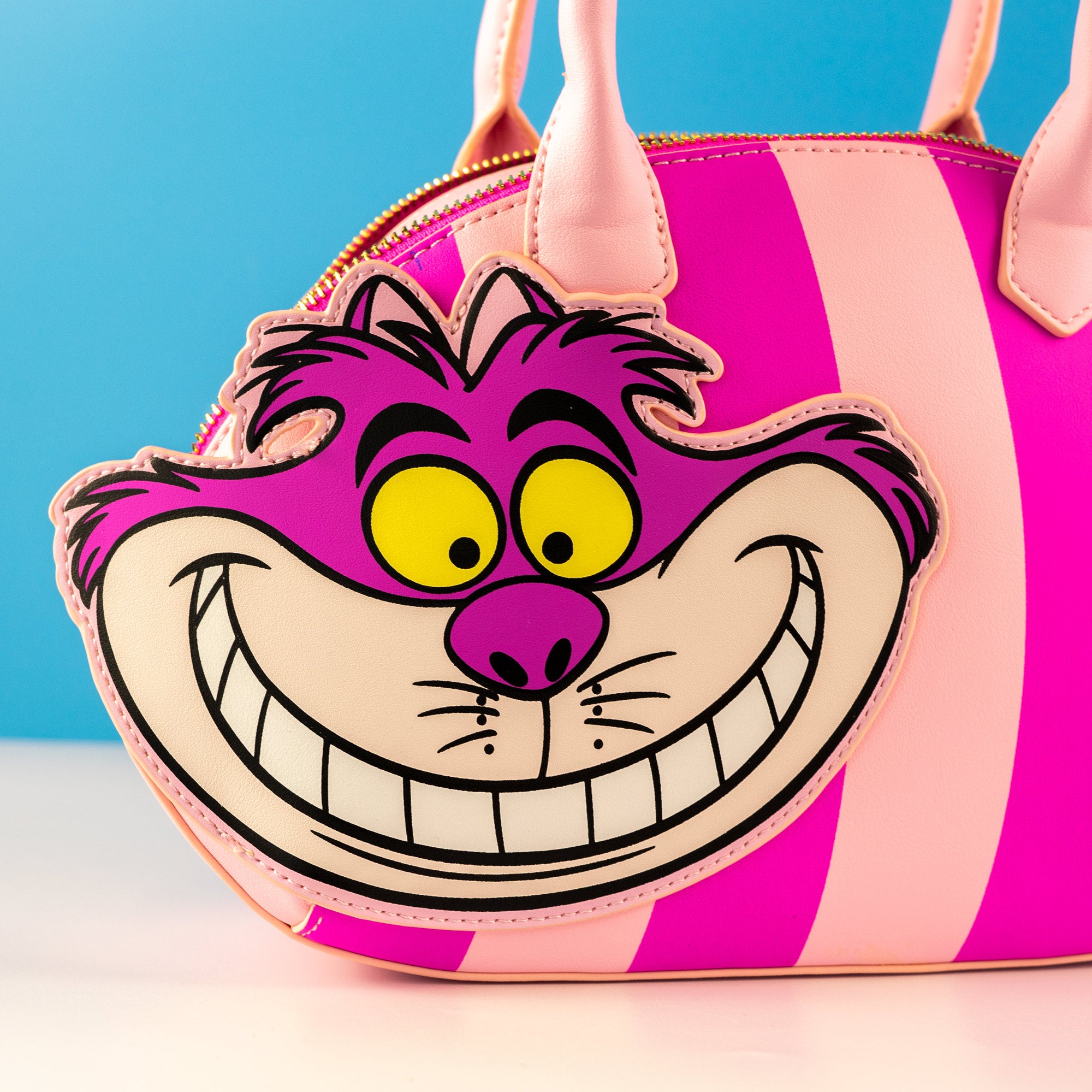 Loungefly x Disney Alice in Wonderland Cheshire Cat Handbag
