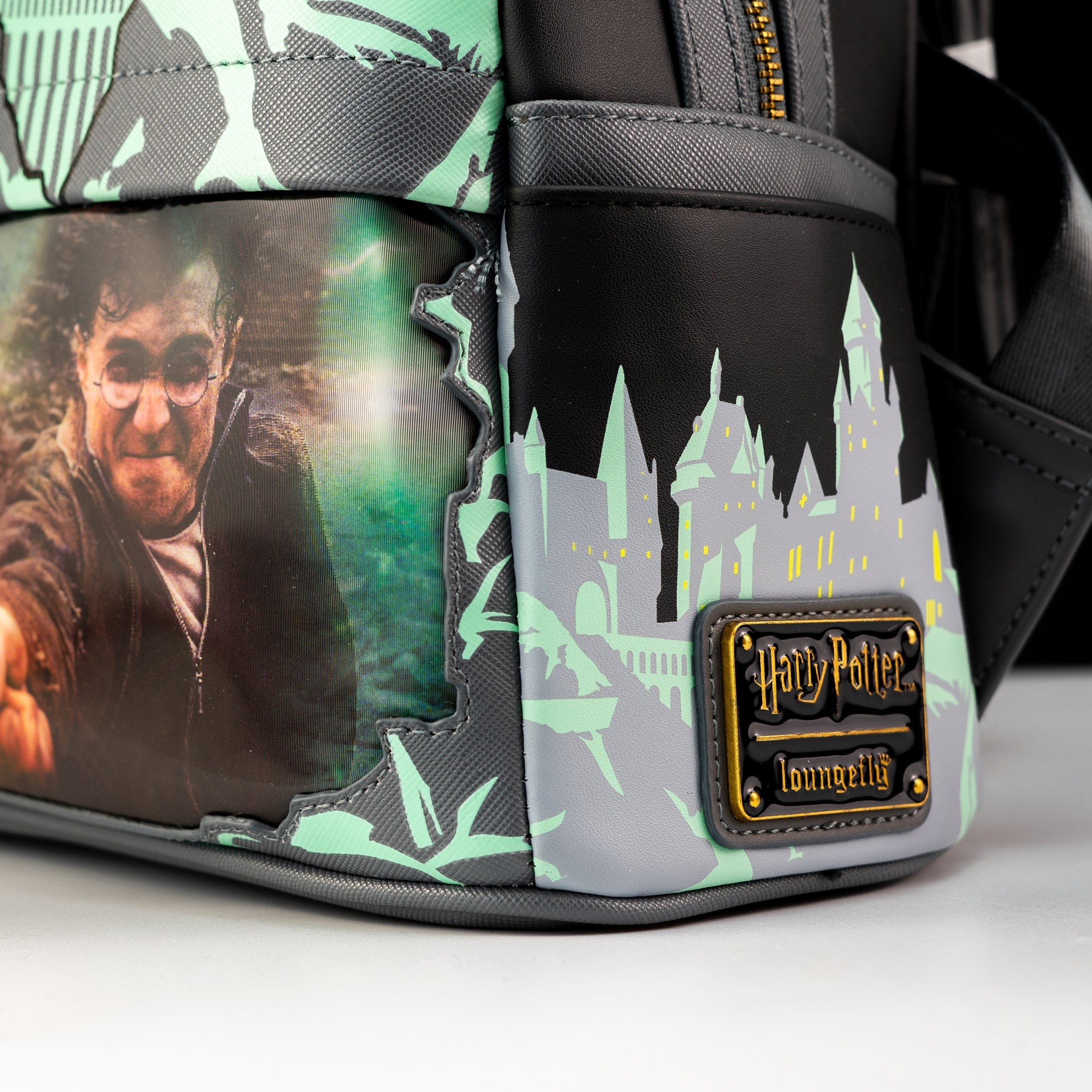 Loungefly x Harry Potter The Battle for Hogwarts Lenticular Mini Backpack