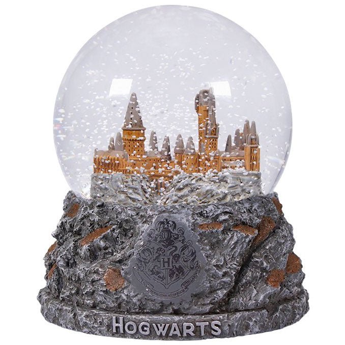 Harry Potter Hogwarts Castle Snow Globe - GeekCore