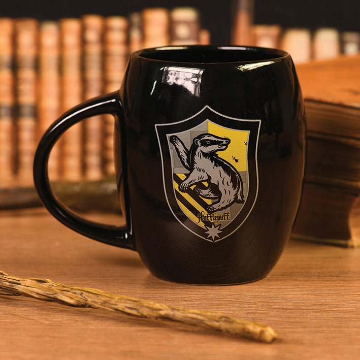 Harry Potter Hufflepuff Uniform Oval Mug - GeekCore
