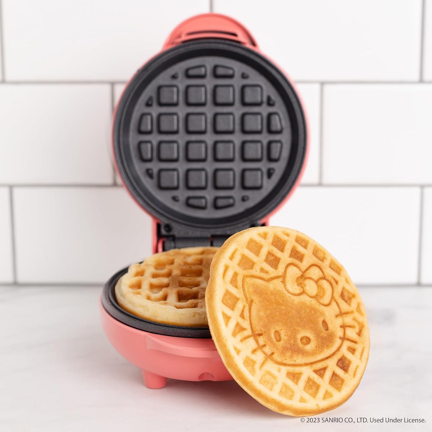 Hello Kitty Mini Waffle Maker - GeekCore