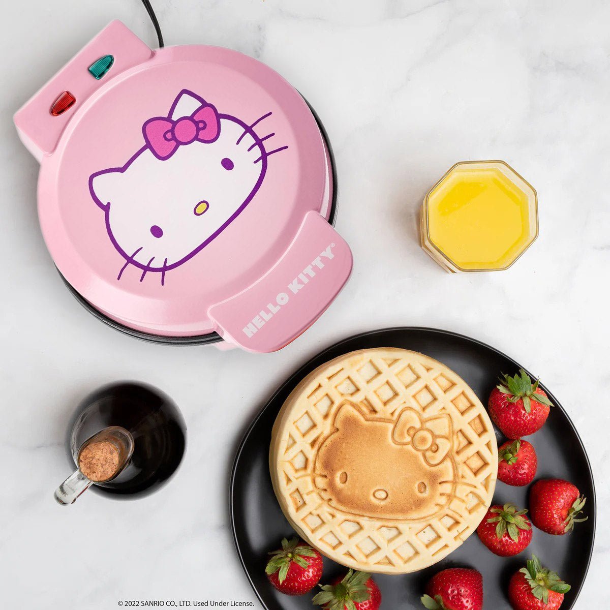 Hello Kitty Pink Waffle Maker - GeekCore