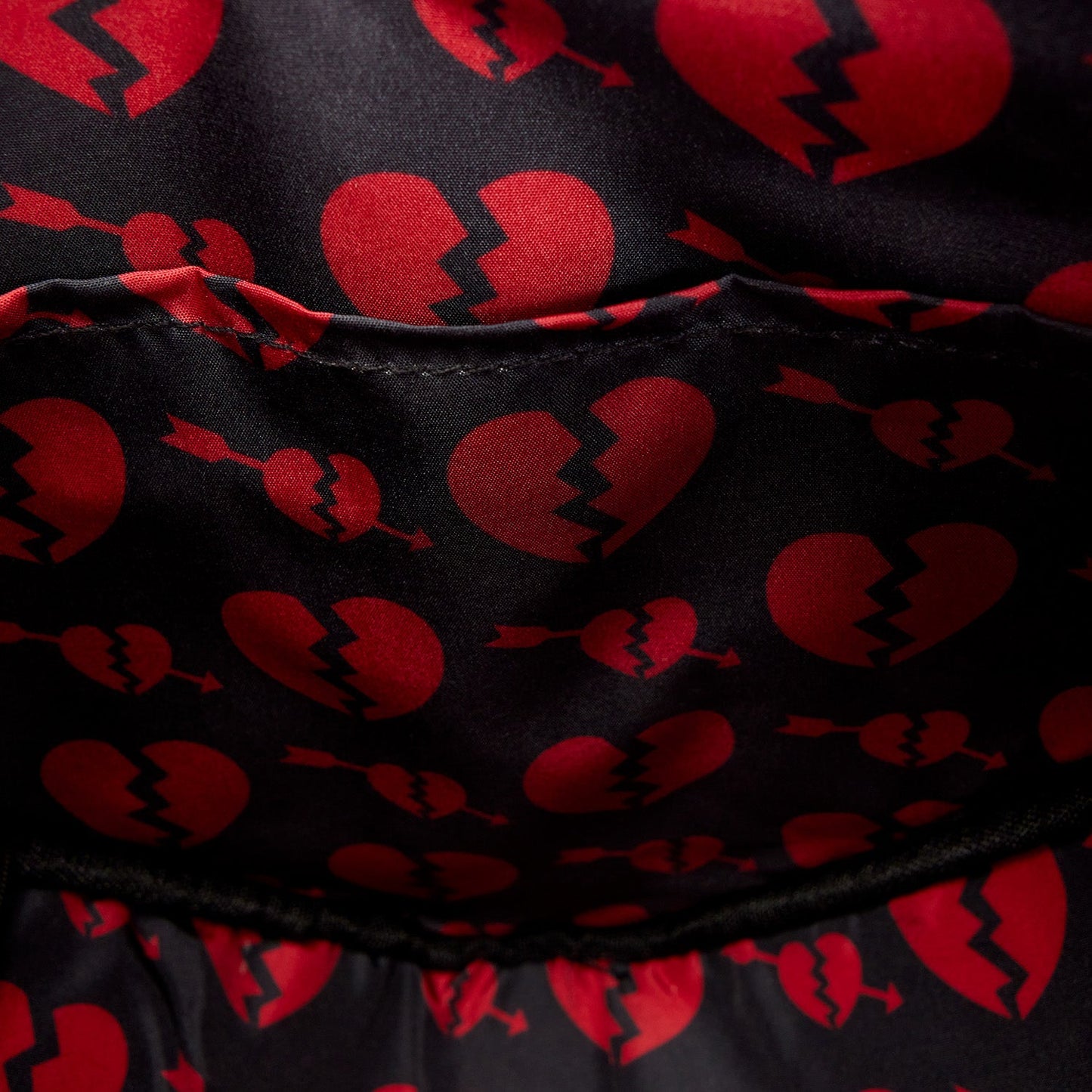 Loungefly Originals Figural Broken Heart Crossbody Bag - GeekCore