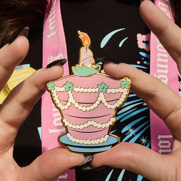 Loungefly x Disney Alice in Wonderland Unbirthday Cake Sliding 3 Inch Pin - GeekCore