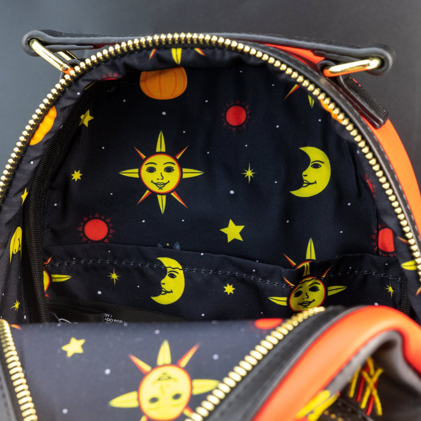 Loungefly x Disney Hocus Pocus Dani Binx Mini Backpack - GeekCore