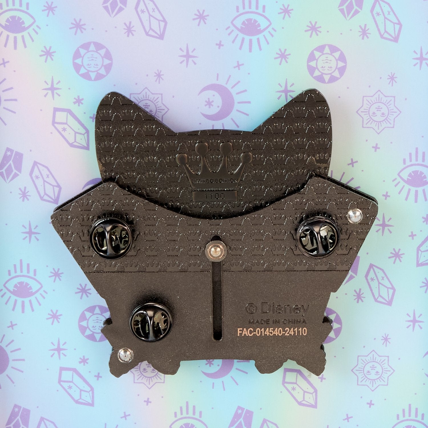 Loungefly x Disney Hocus Pocus Tarot Binx Glow In The Dark Sliding 3