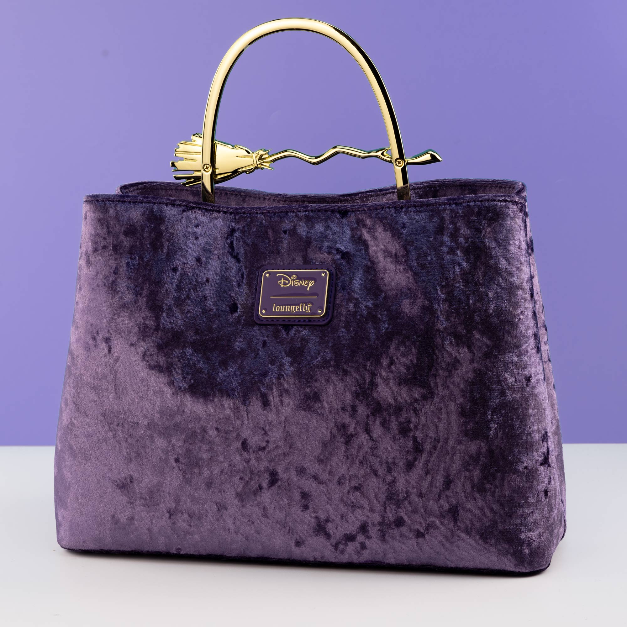 Loungefly x Disney Hocus Pocus Velvet Broom Handle Handbag - GeekCore