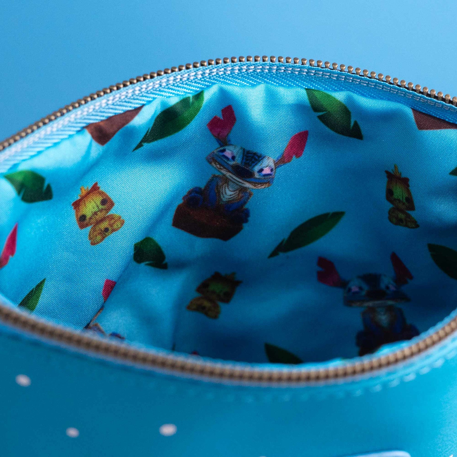 Loungefly x Disney Lilo and Stitch Carved Wood Tiki Stitch Passport Bag - GeekCore