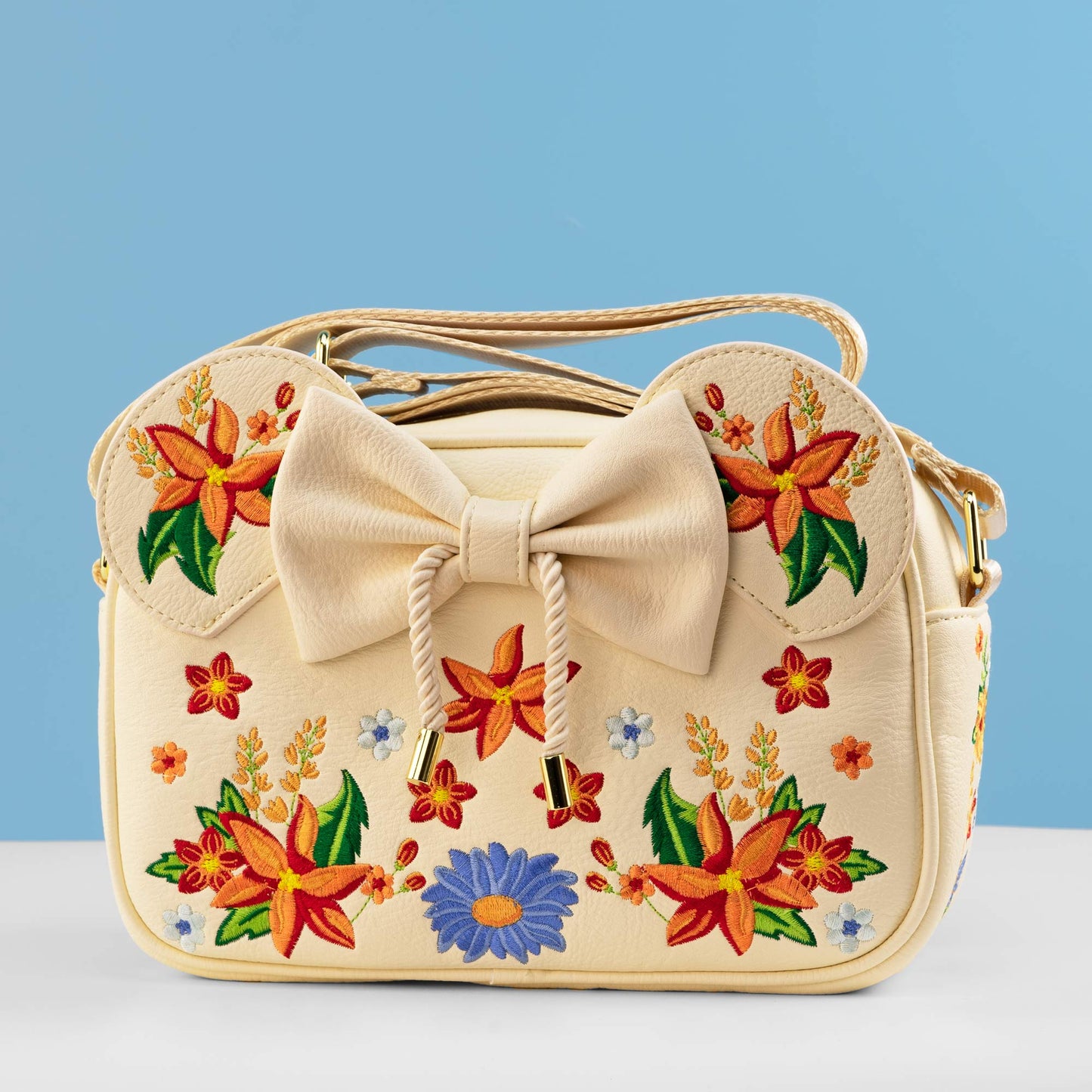 Loungefly x Disney Minnie Mouse Floral Tassel Crossbody - GeekCore