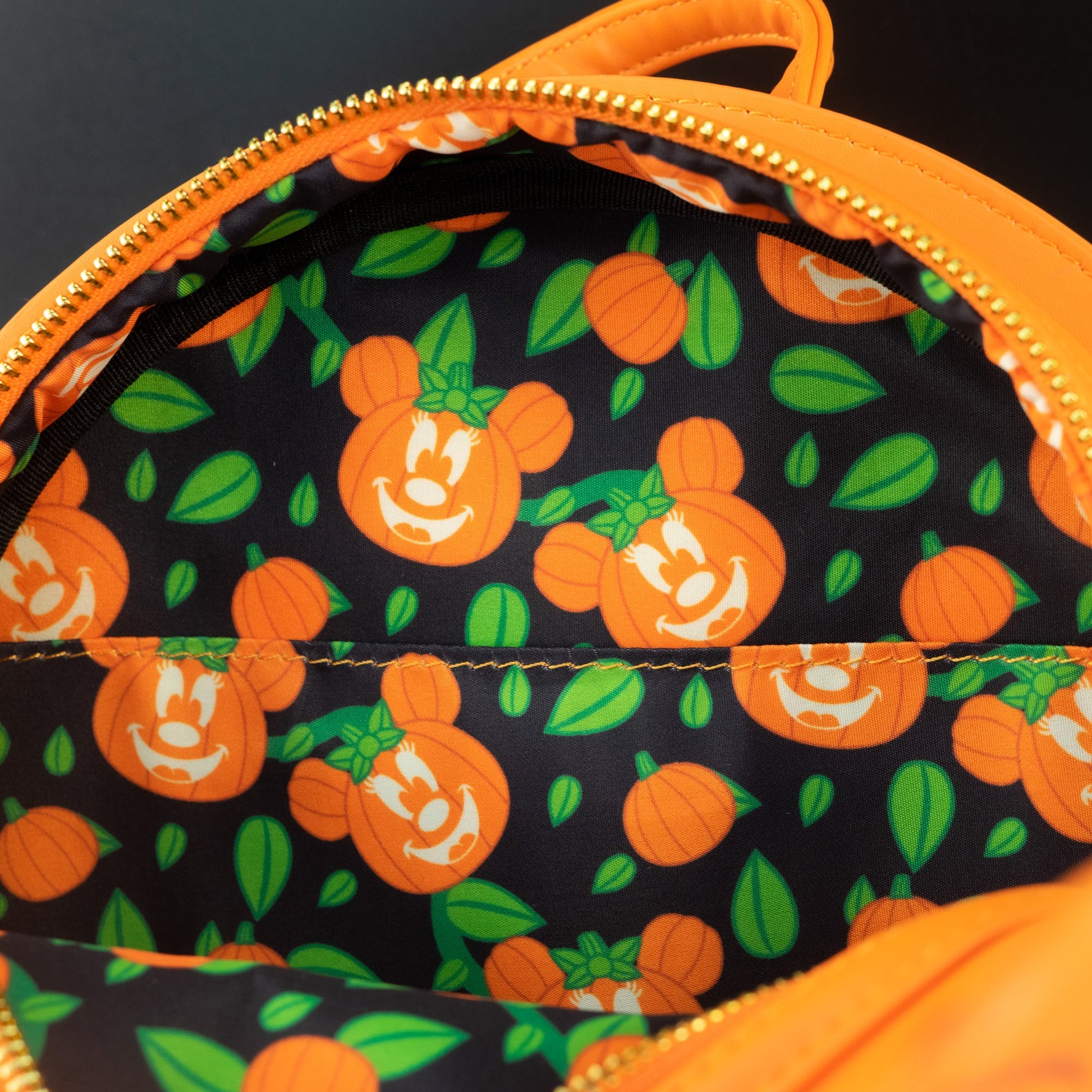 Loungefly x Disney Minnie Mouse Pumpkin Mini Backpack - GeekCore