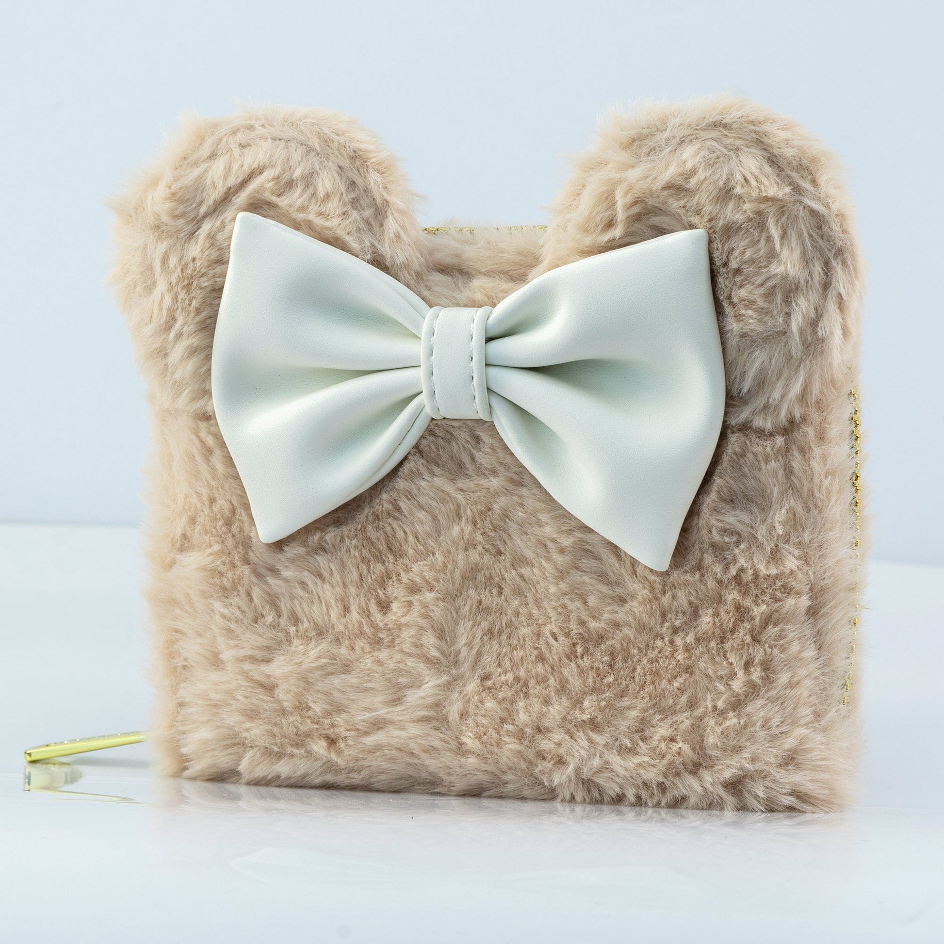 Loungefly x Disney Minnie Mouse Sherpa Cosplay Wallet - GeekCore