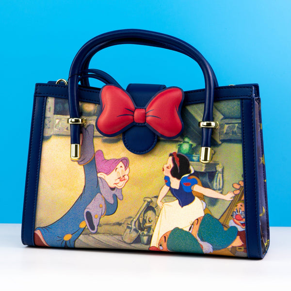 loungefly-x-disney-snow-white-  display picture 1