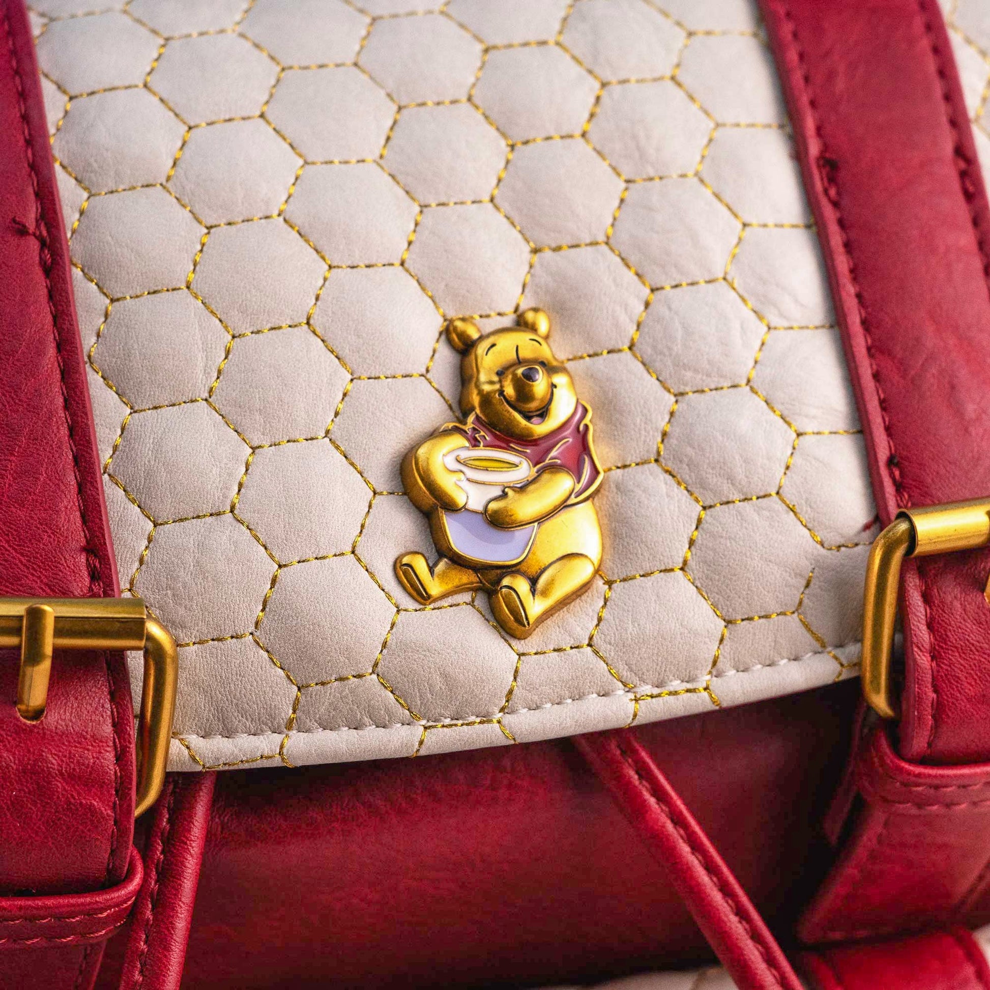 Loungefly x Disney Winnie the Pooh Minimalist Quilted Honeycomb Mini B – GeekCore