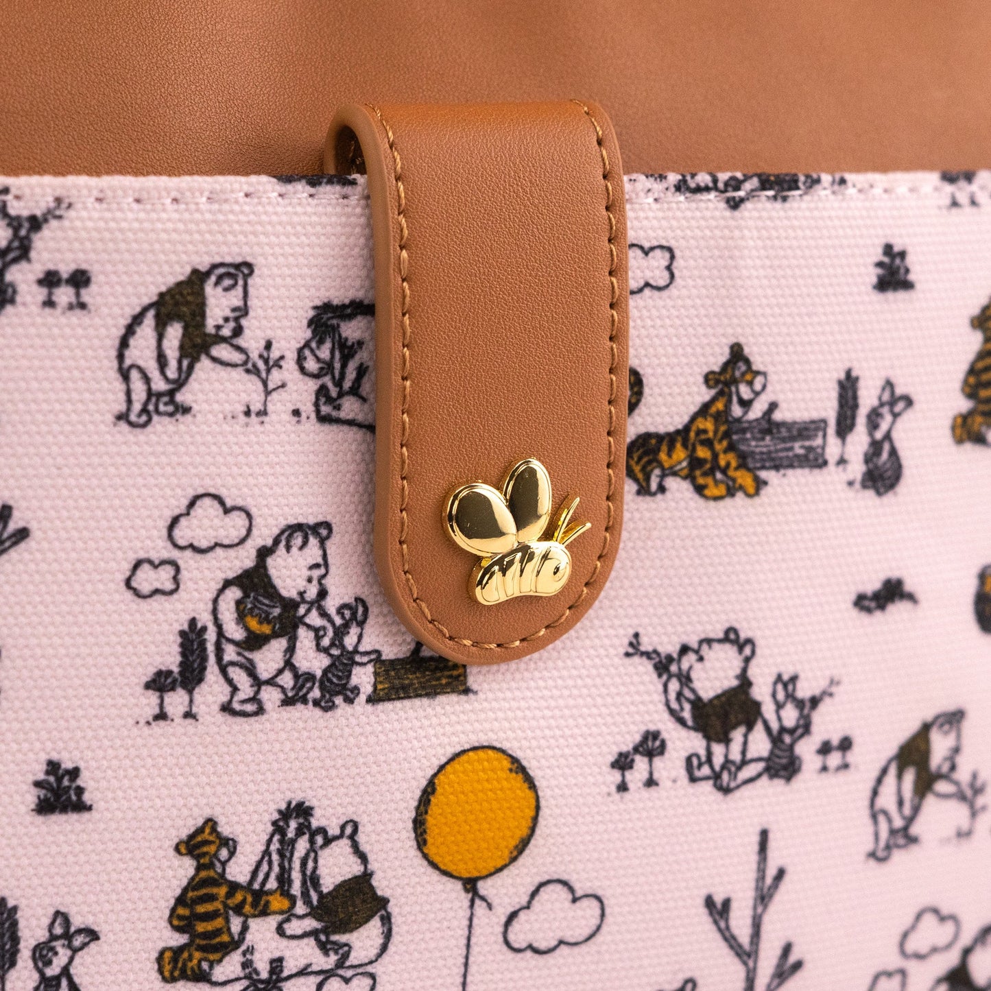 Loungefly x Disney Winnie the Pooh Sketches Crossbody Bag - GeekCore