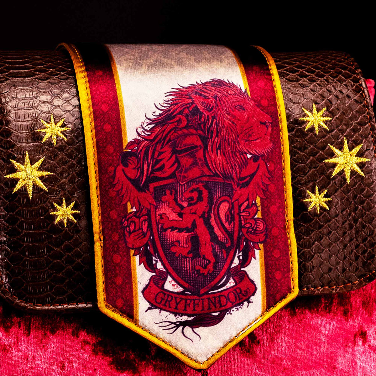 Loungefly x Harry Potter Gryffindor Banner Mini Backpack - GeekCore