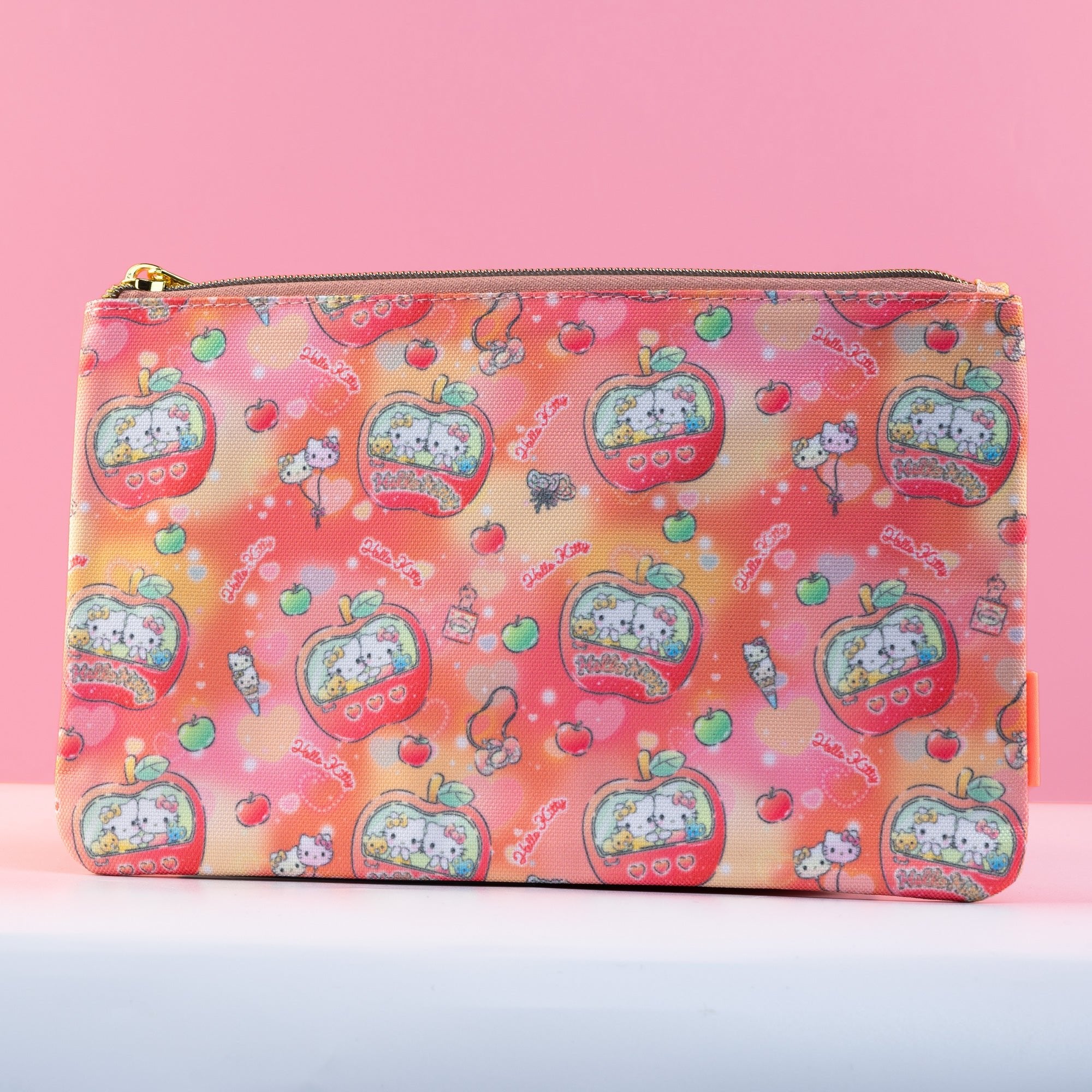 Loungefly x Hello Kitty and Friends Carnival Nylon Pouch - GeekCore