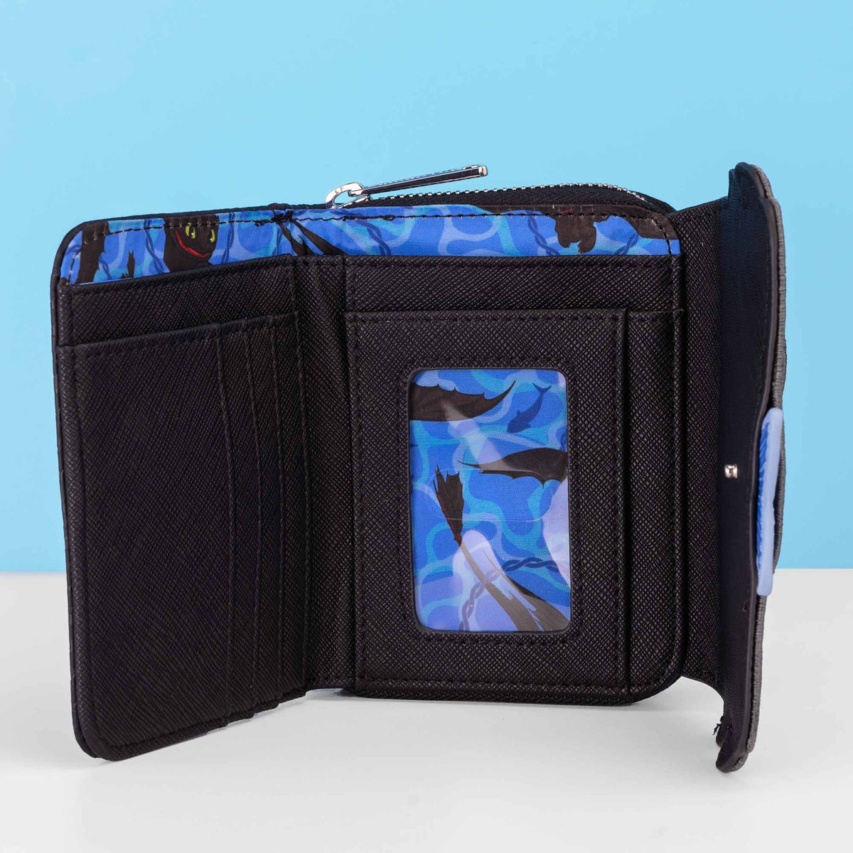 Loungefly x How to Train Your Dragon Toothless with Fish Wallet - GeekCore