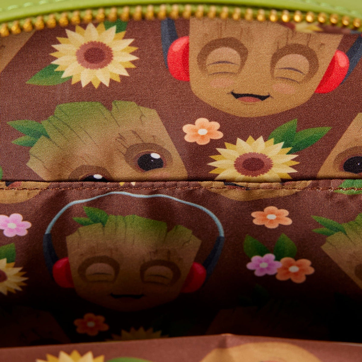 Loungefly x Marvel Guardians of the Galaxy Groot Floral Figural Crossbody Bag - GeekCore