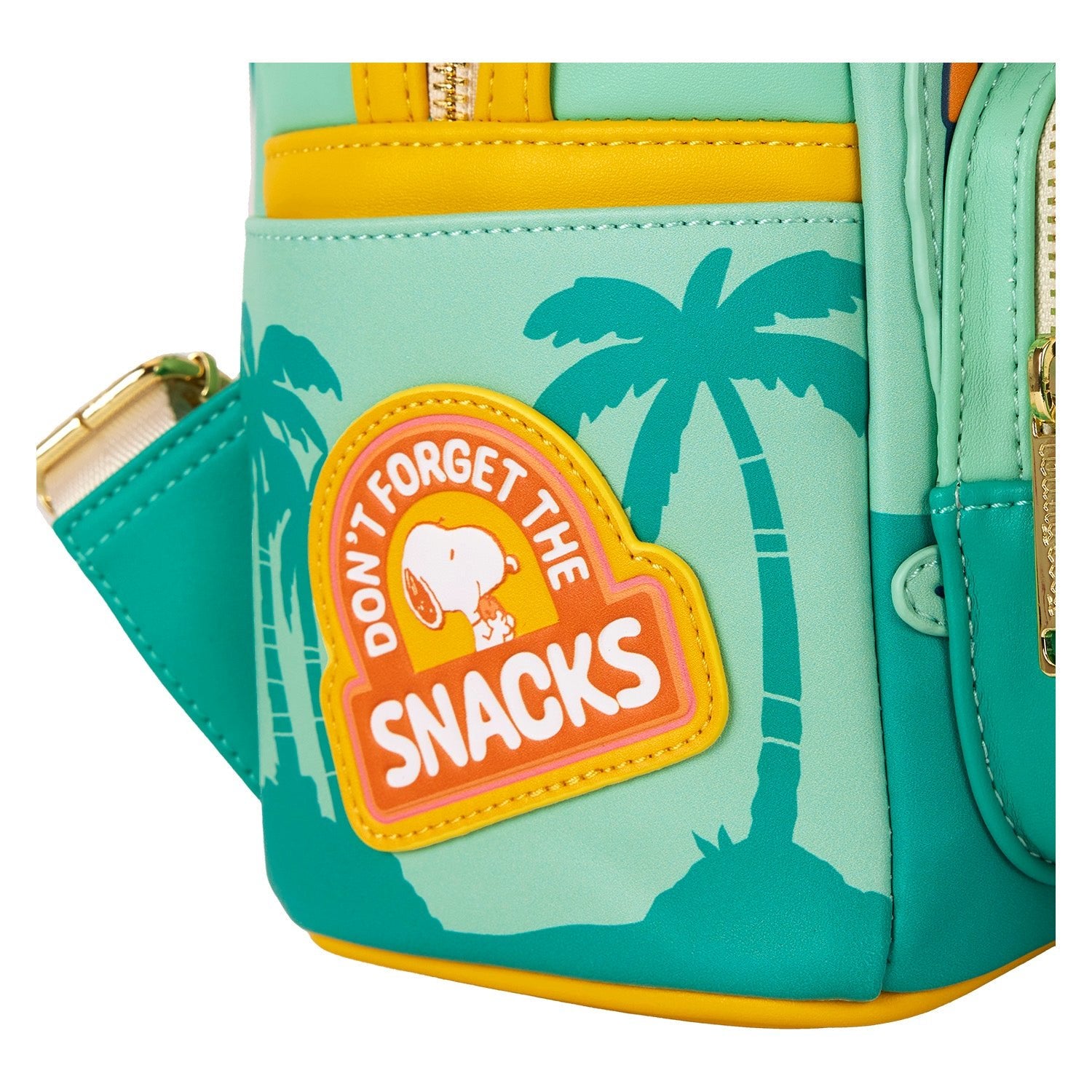 Loungefly x Peanuts Snoopy Road Trip Mini Backpack - GeekCore