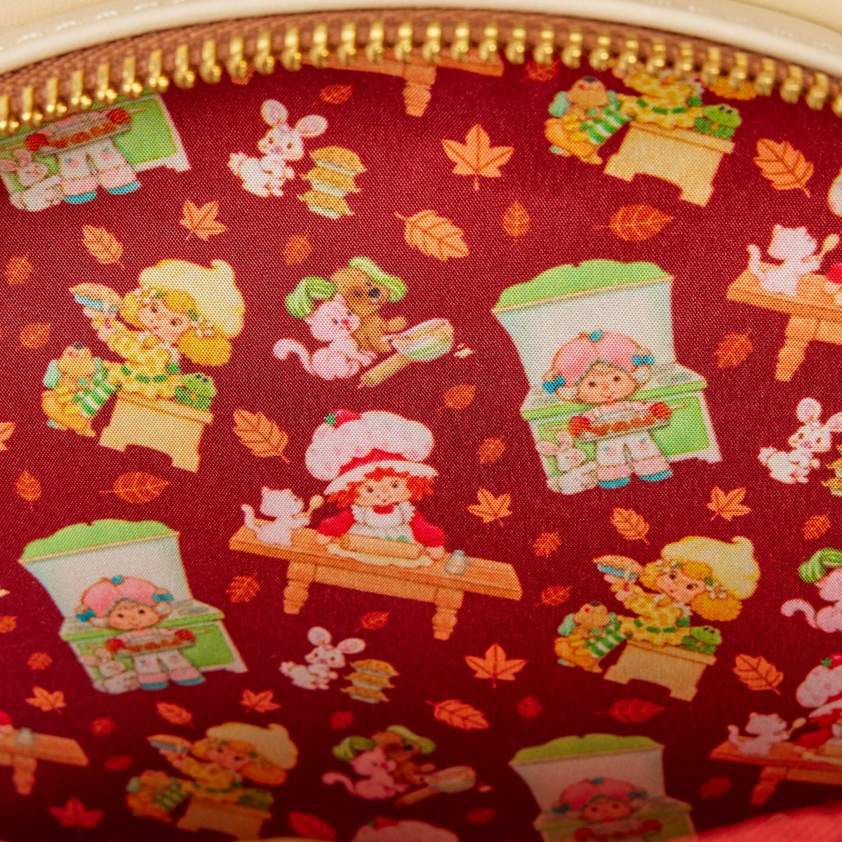 Loungefly x Strawberry Shortcake Autumn Pie Mini Backpack - GeekCore