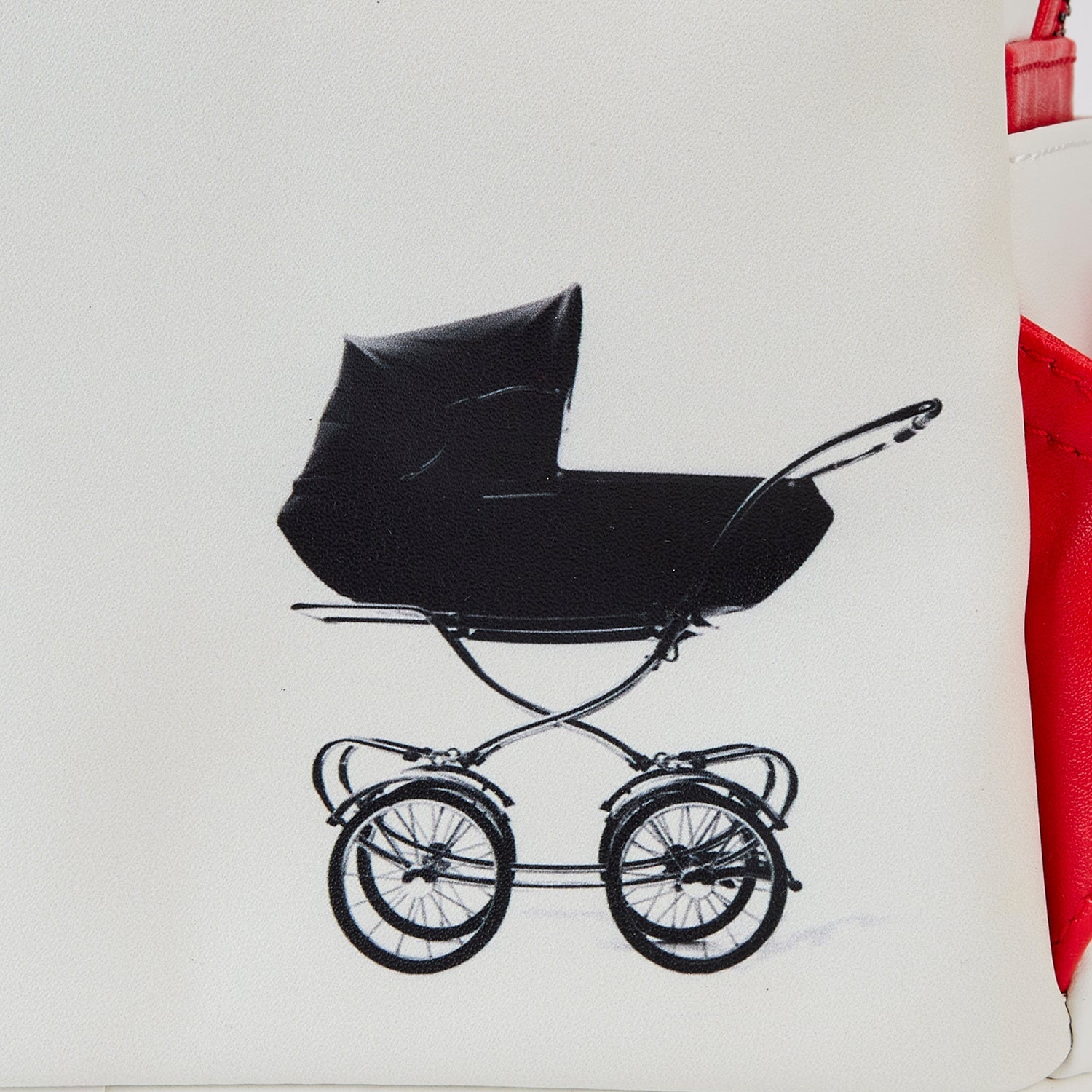 [OUTLET] Loungefly x Annabelle Cosplay Mini Backpack - GeekCore