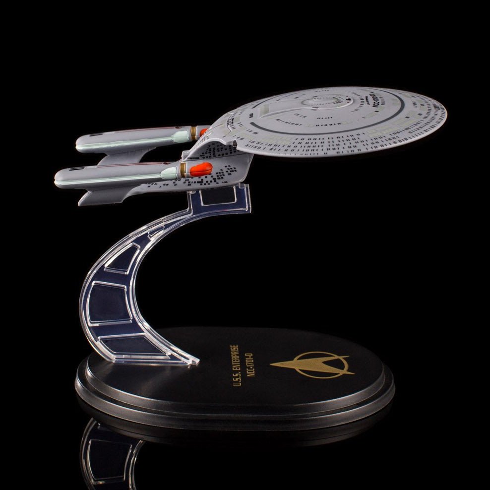 Star Trek TNG Enterprise D Mini Master Replica - GeekCore